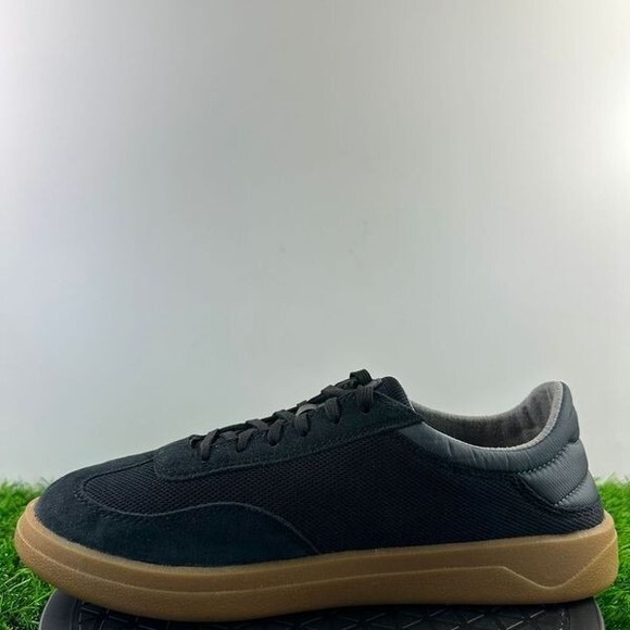 OluKai Punini Court Sneakers Men Size 8 Black Gum Leather Suede Shoes NEW - Picture 5 of 8